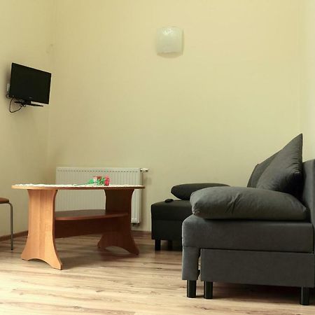Apartamenty Przy Trakcie Cesarskim Wegierska Gorka Exterior foto